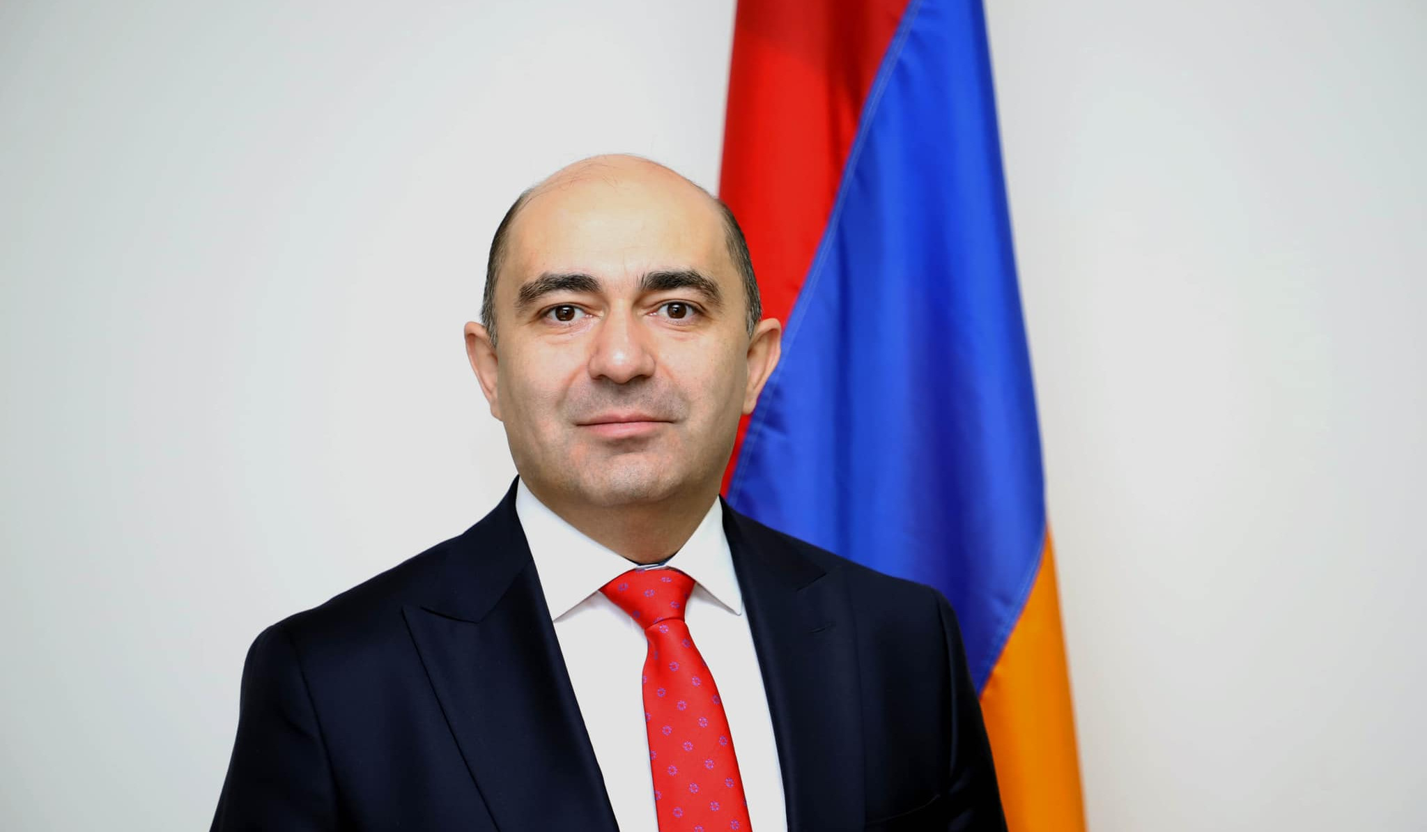 Со всей своей правовой и политической историей Нагорный Карабах несравним с Донецком, Луганском или сербами Косово: Марукян