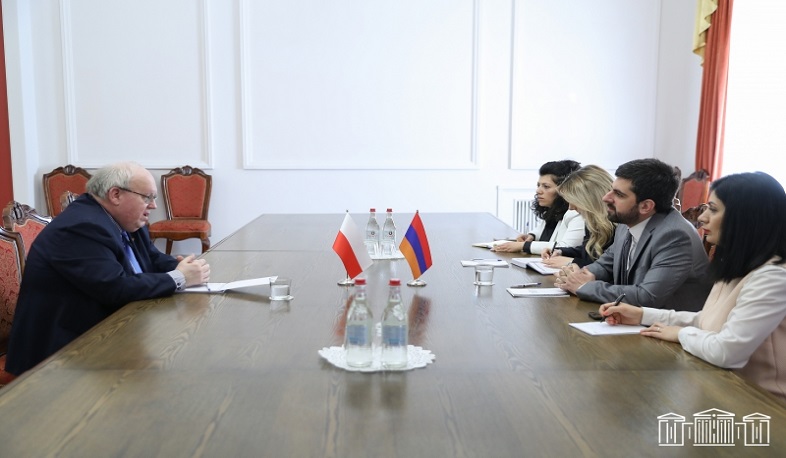 Sargis Khandanyan receives Ambassador of Poland to Armenia