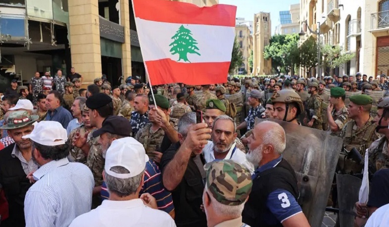 В Ливане действуют два часовых пояса из-за спора о переводе времени