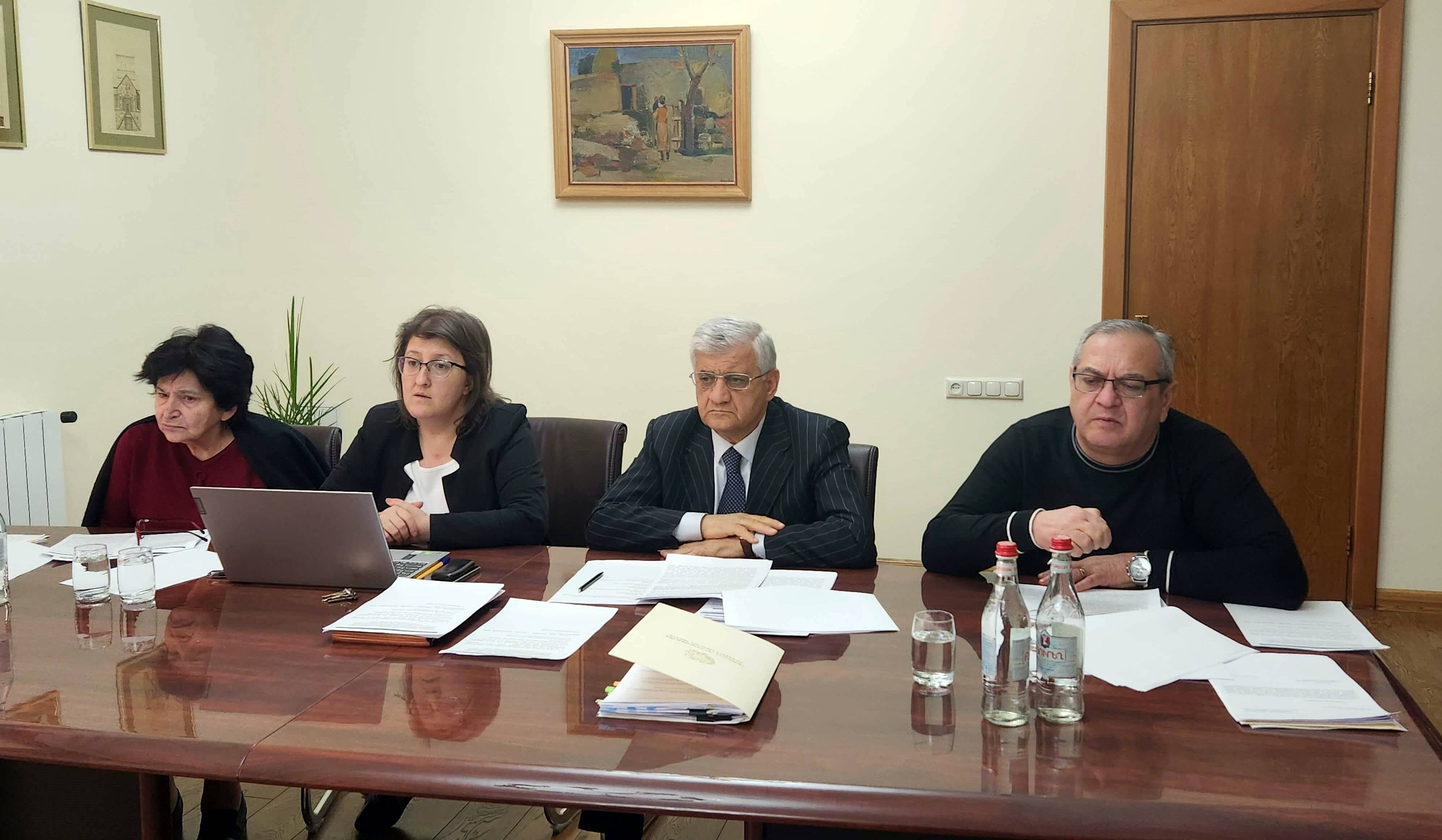 Բնակապահովման իրավունքը վերականգնած ընտանիքների հարցը՝ հանձնաժողովի օրակարգում