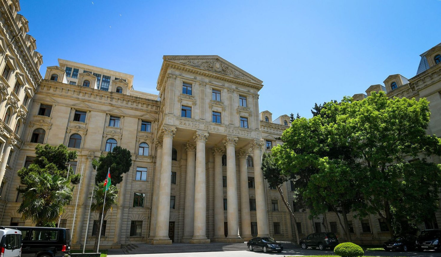 Azerbaijan declares four Iranian diplomats persona non grata