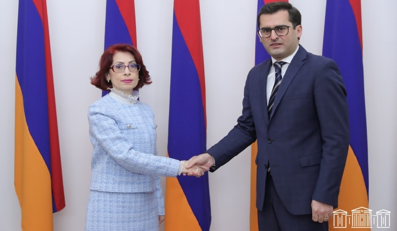NA Vice President Hakob Arshakyan Receives Ambassador of Syria to Armenia Nora Arisian