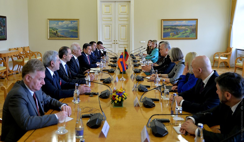 Lithuanian President expresses readiness to contribute to establishment of peace in South Caucasus