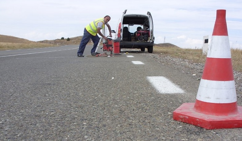 Գետափ-Մարտունի ճանապարհի 7-րդ կիլոմետրը շարունակում է միակողմանի երթևեկելի մնալ