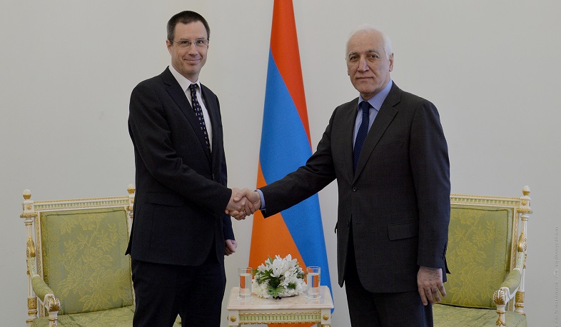 Президент Армении представил послу Австрии ситуацию в Нагорном Карабахе