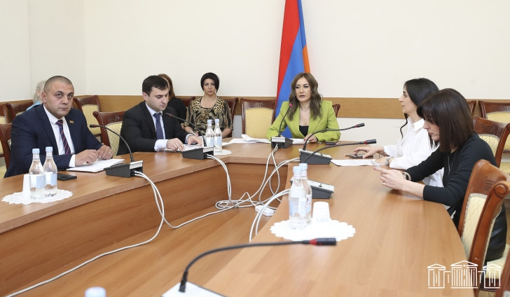 Հանձնաժողովը դրական եզրակացություն է տվել երկրորդ ընթերցմամբ քննարկված օրենքների նախագծերի փաթեթին