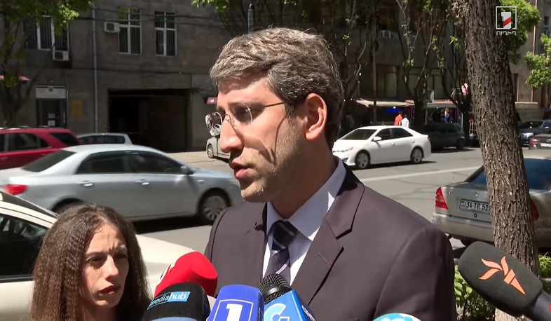 Հիմա բարձրաստիճան պաշտոնյան գիտի՝ եթե խախտում անի, խմած վարի, կարմիր լույսի տակ անցնի, կպատժվի. Գրիգոր Մինասյան