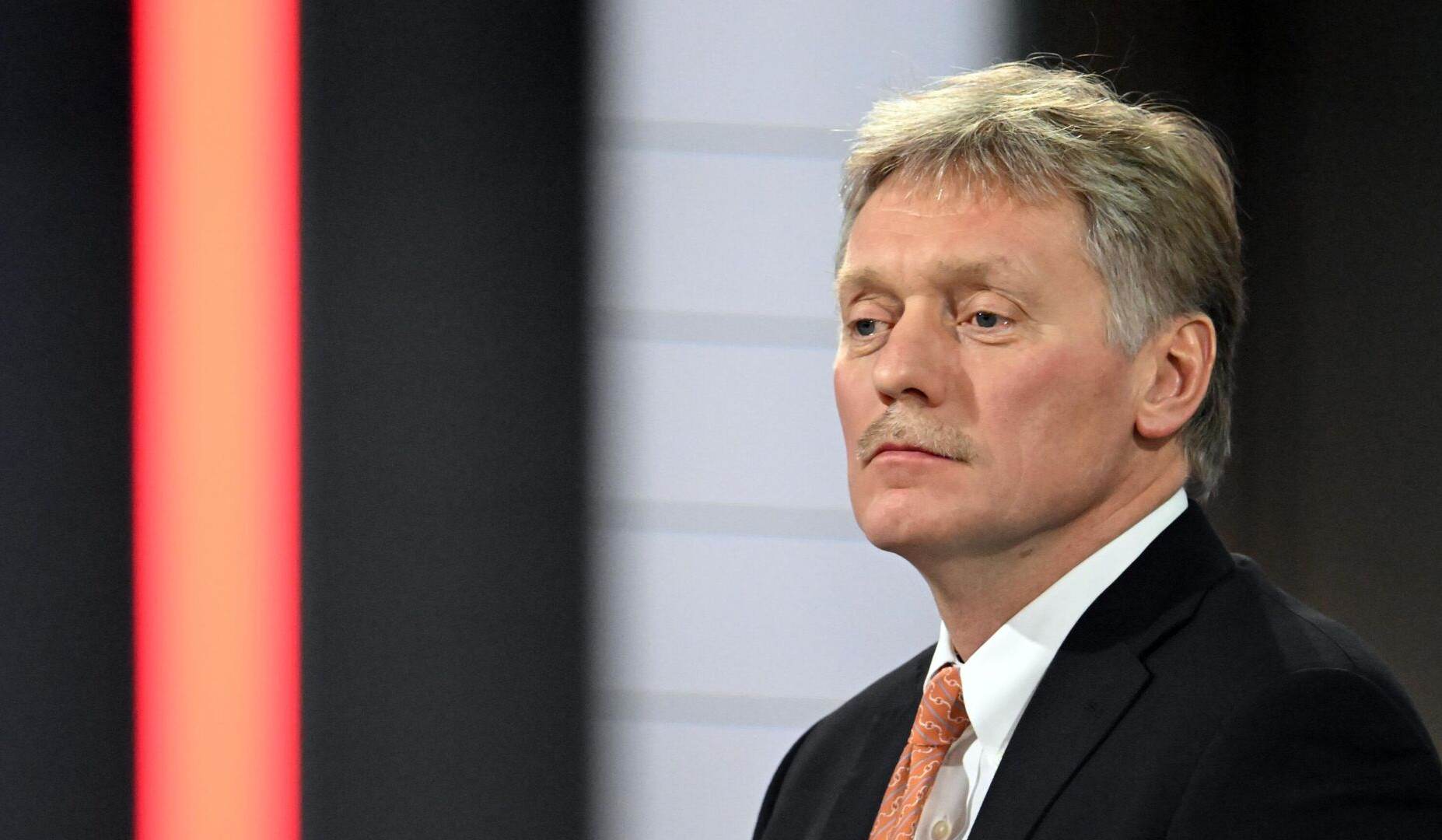 Киев не смог бы принять решение о нападении на Кремль без Вашингтона: Песков