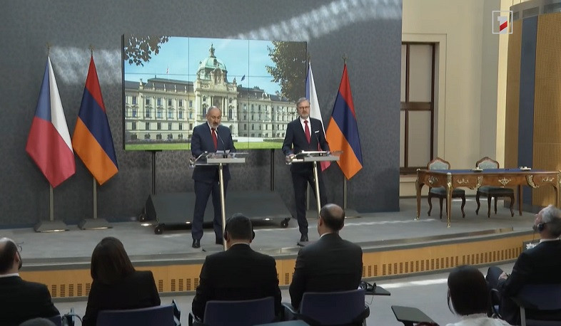 Мы поддерживаем усилия Армении по мирному урегулированию: Питер Фиала