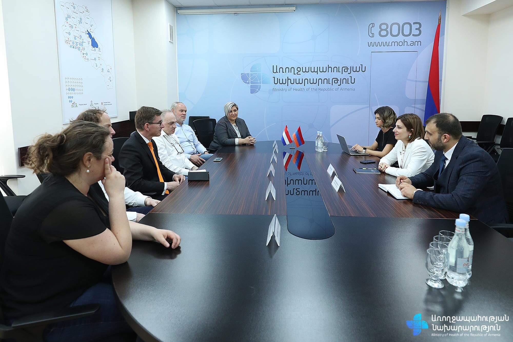 Նիդերլանդներից ժամանած փորձագետները Ավանեսյանին են ներկայացրել առողջության առաջնային օղակի հոլանդական մոդելը