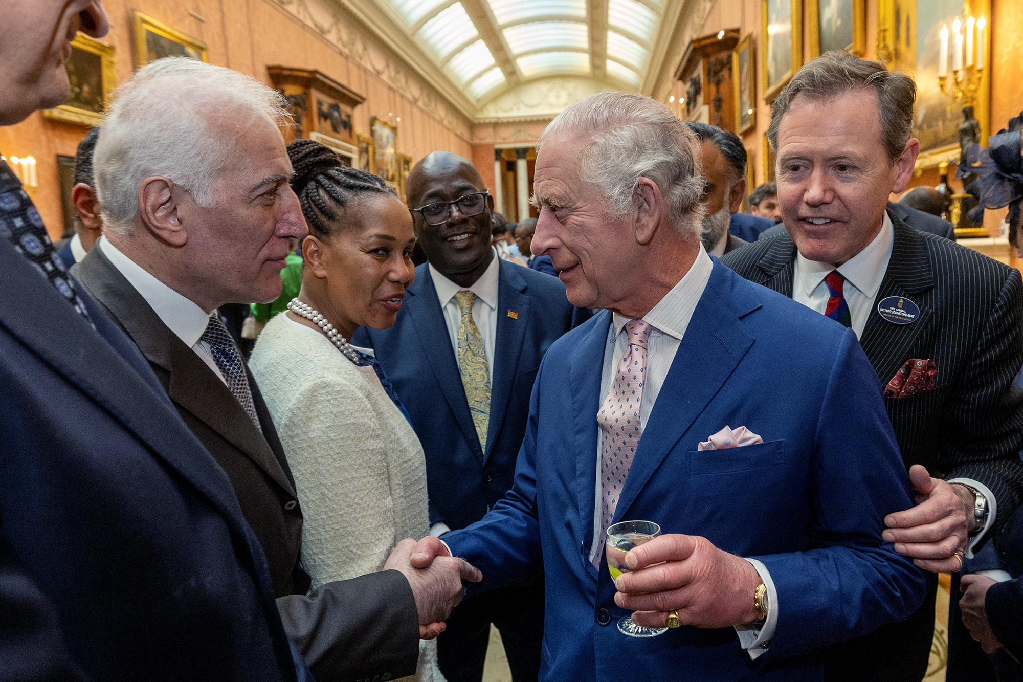 Նախագահ Խաչատուրյանը մասնակցել է Չարլզ Երրորդի թագադրության արարողությանը