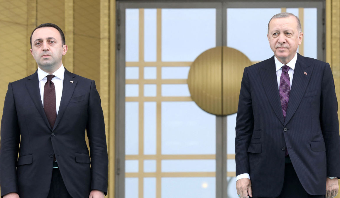 Гарибашвили пожелал Эрдогану успешного проведения второго тура выборов