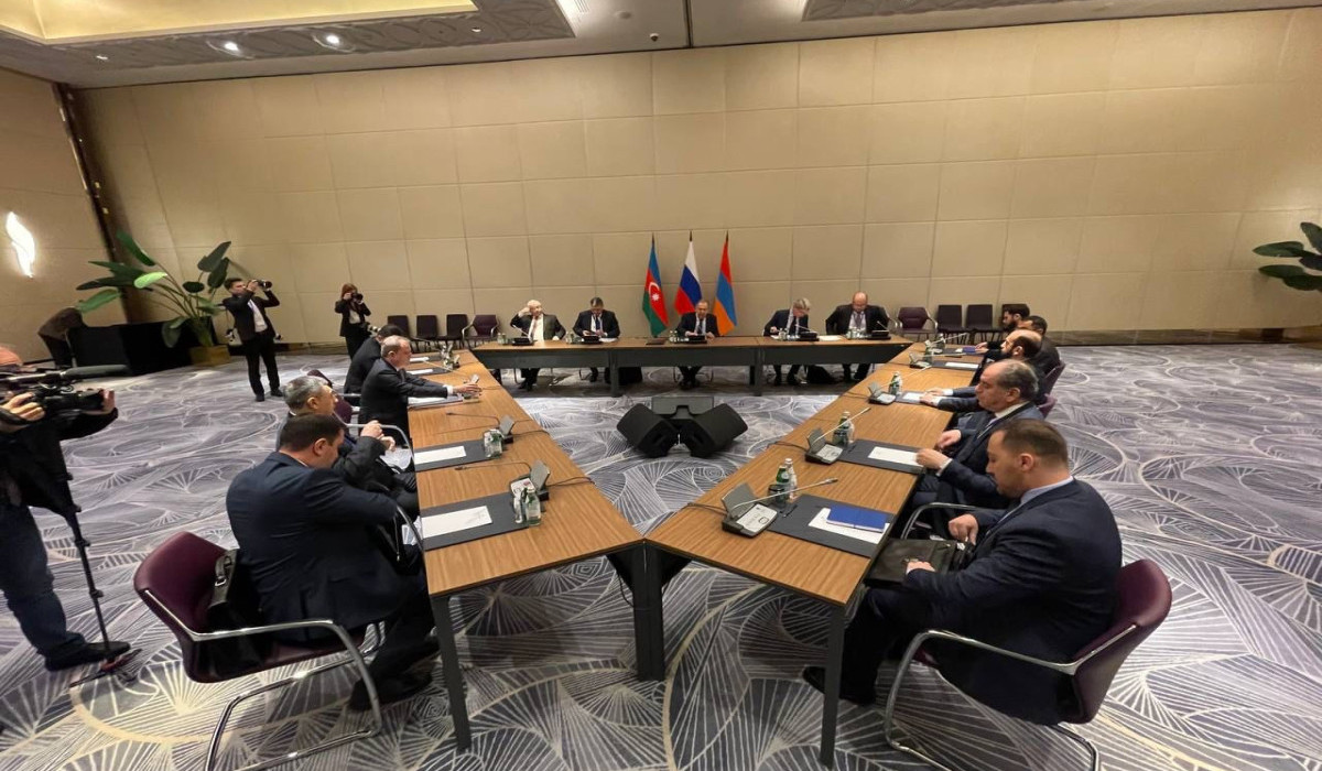 Lavrov to discuss Baku-Yerevan settlement