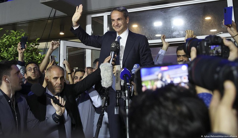 Հունաստանի իշխող կուսակցությունն առաջատար է խորհրդարանի ընտրություններում