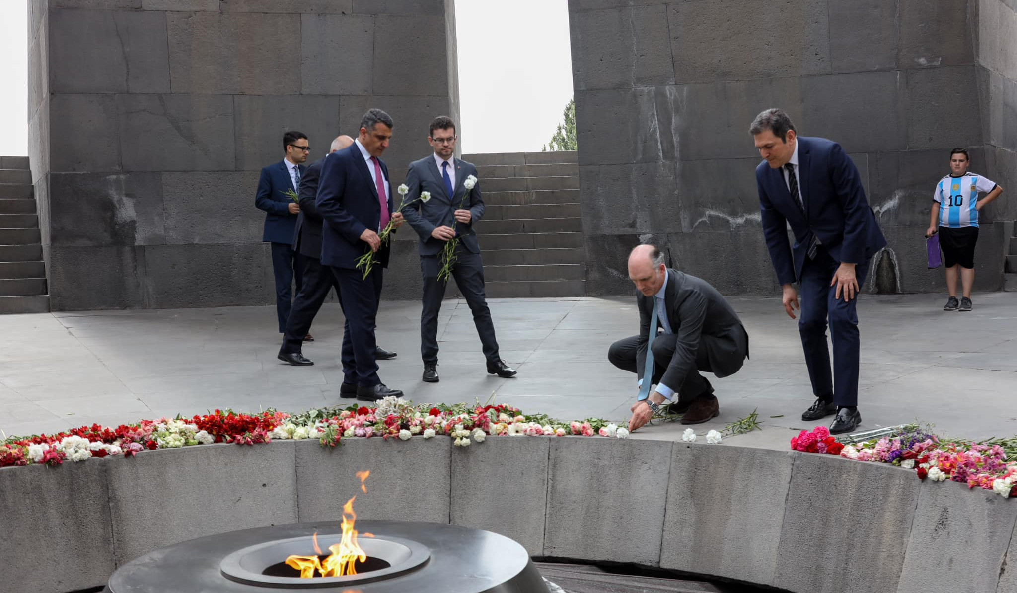 UK Minister for Europe Leo Docherty visits Tsitsernakaberd Memorial