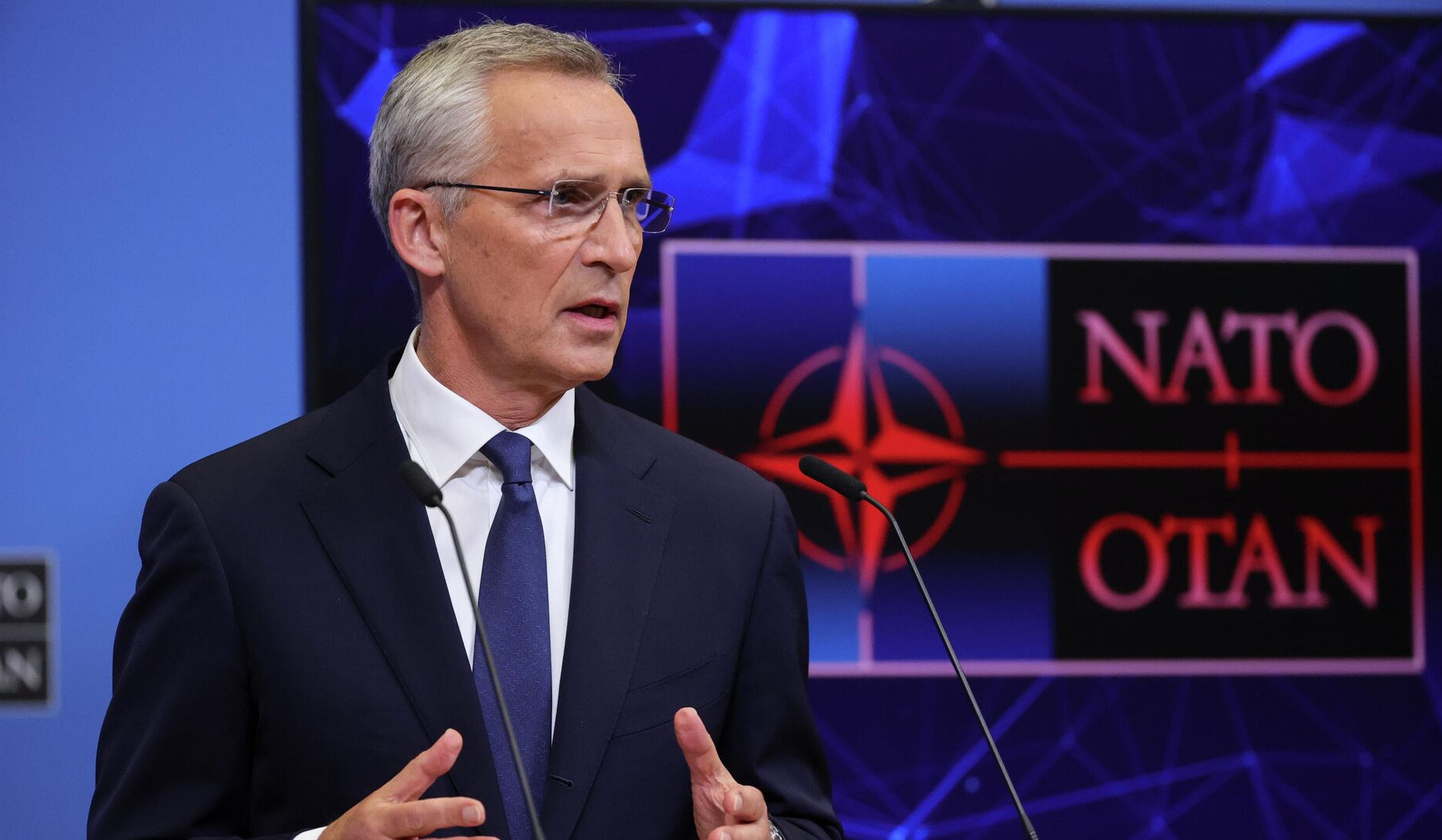 НАТО не приняла решений о гарантиях безопасности для Украины: Столтенберг