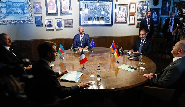 Armenia-Azerbaijan summit underway in Moldova