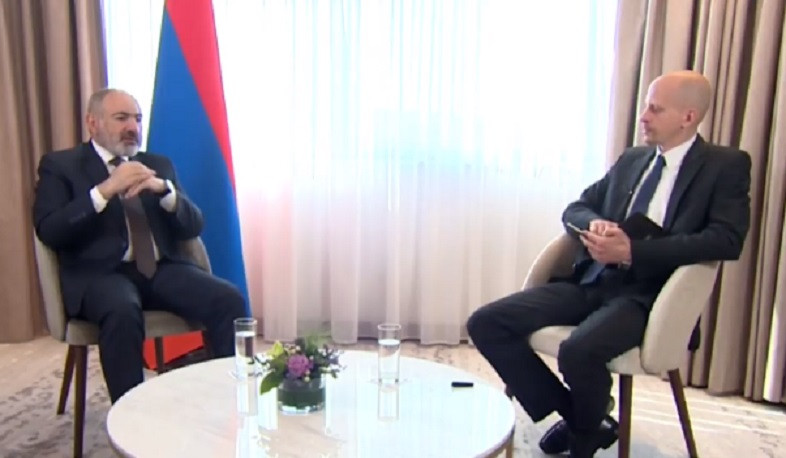 Никол Пашинян дал интервью телекомпании CNN Prima NEWS