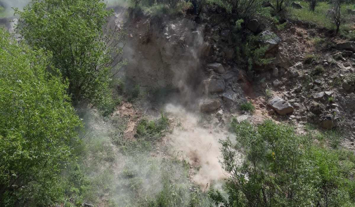 Կապան-Քաջարան ճանապարհի առավել վտանգավոր հատվածներում կիրականացվեն հարկադիր քարաթափման աշխատանքներ