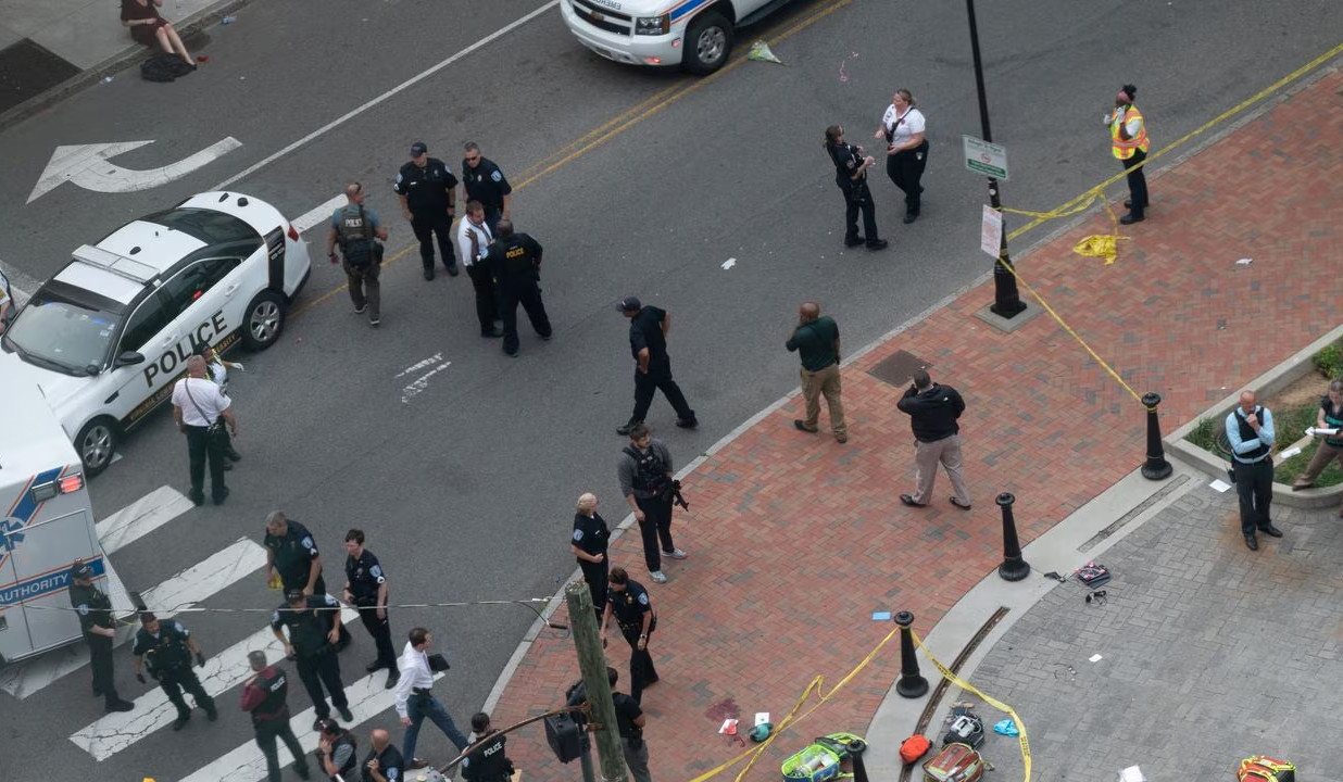 Two dead after gunman opens fire at Virginia high school graduation