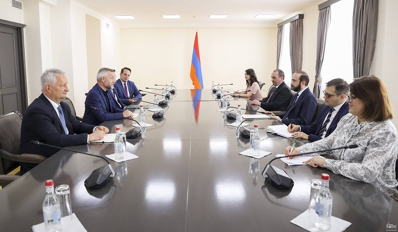 Meeting of Minister of Foreign Affairs of Armenia with Chairman of Committee on Foreign Affairs in German Bundestag