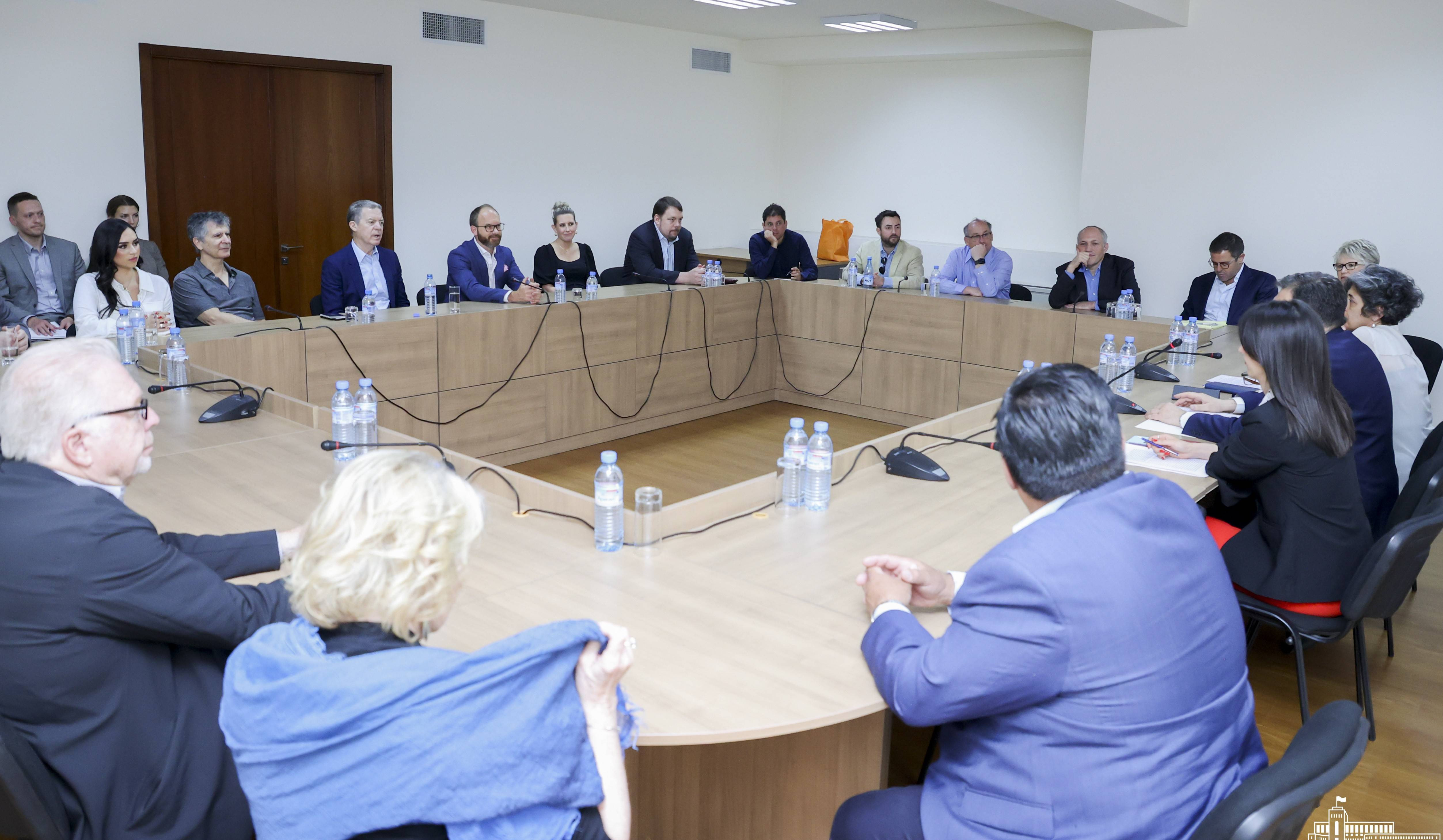 ER xarici işlər nazirinin müavini “Philos Project”in nümayəndə heyətinə regiondakı təhlükəsizlik vəziyyətini təqdim edib