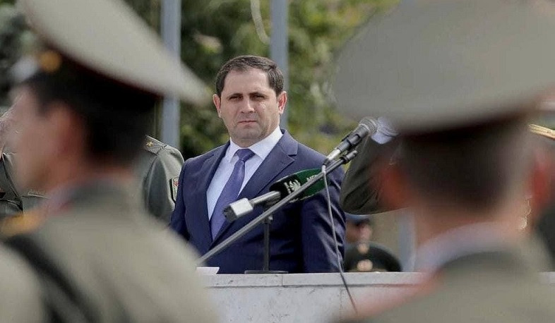 Suren Papikyan left for France on working visit