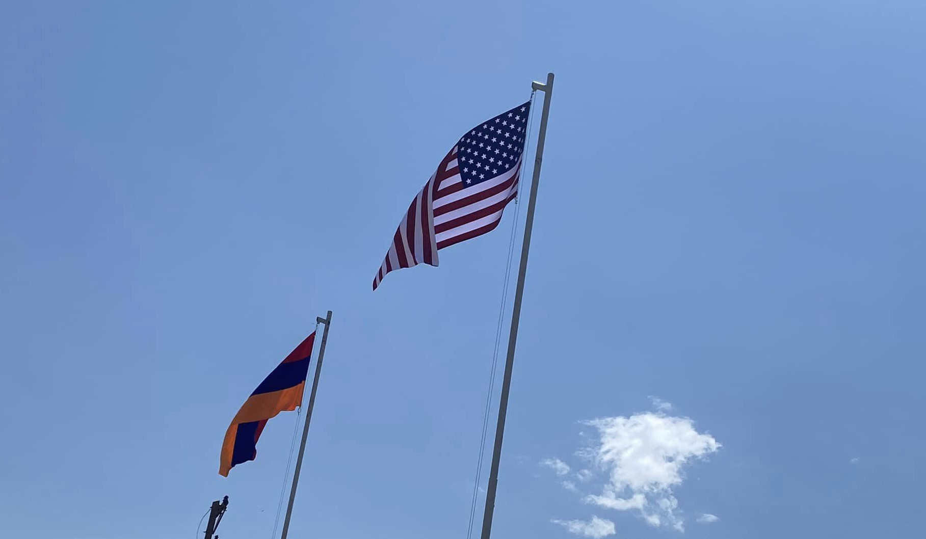 Armenian and US flags raised in Yeraskh construction site