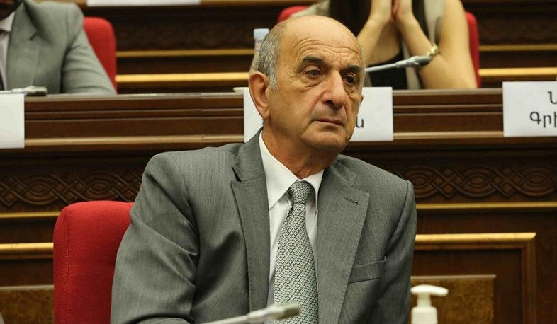 Սկզբունքային, բարի ու հոգատար մարդ, փորձառու քաղաքական գործիչ. գործընկերներն այսպես են նկարագրում Վիգեն Խաչատրյանին