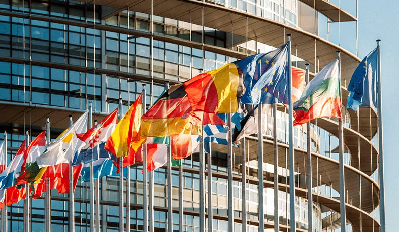 Լաչինի միջանցքի գրեթե լիակատար շրջափակումը խիստ մտահոգիչ է. ԵՄ մամուլի խոսնակի հայտարարությունը