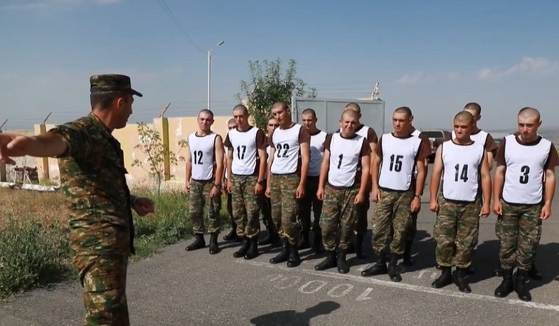 Քննություններ՝ ուսումնական զորամասում