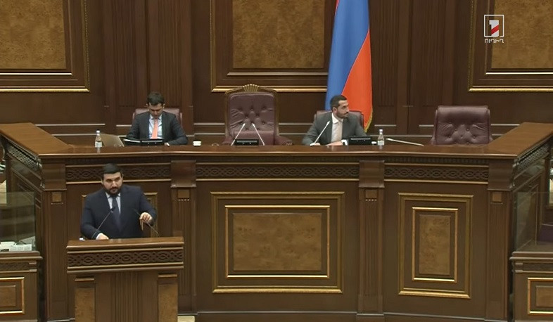 Ընդամենը 3 տարում Հայաստանը գնել  է 10 տարում գնած զենքի համարյա կրկնապատիկը. Վահագն Ալեքսանյան