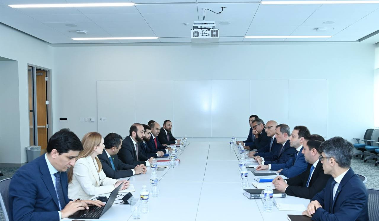 ԱՄՆ-ում ընթանում են Միրզոյան-Բայրամով երկկողմ բանակցությունները