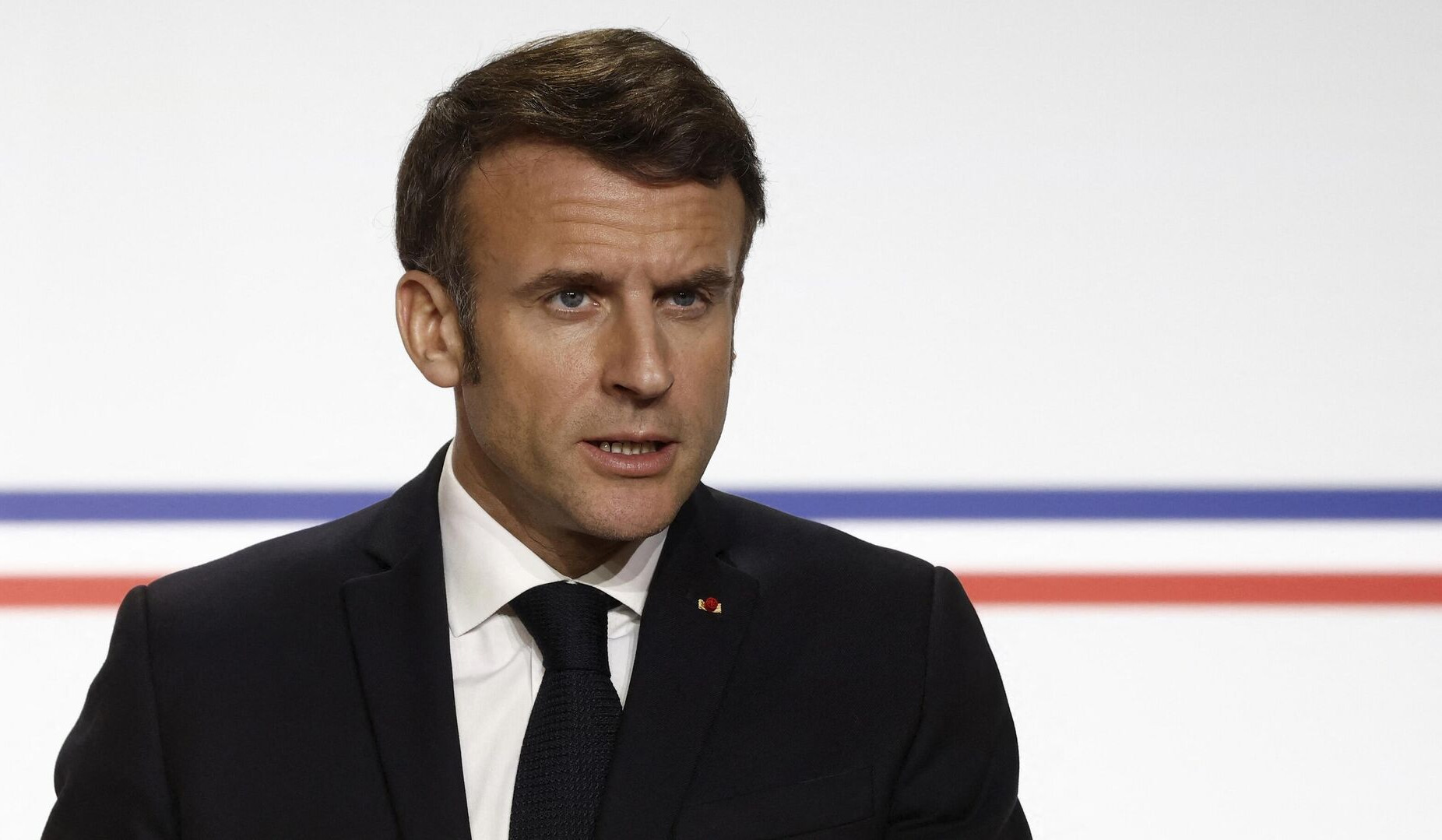 Mayors of French towns affected by riots welcomed at presidential palace