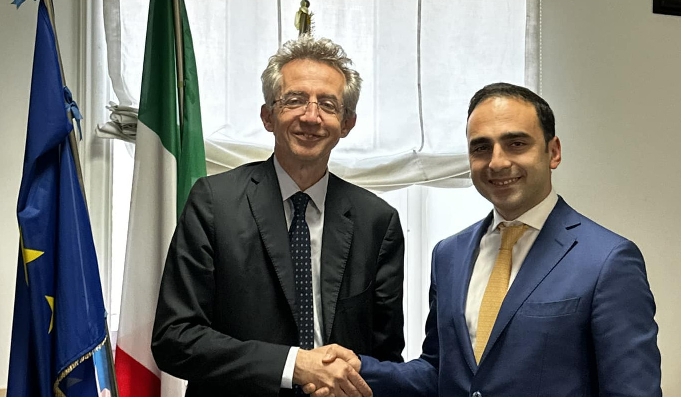 Տիգրան Ավինյանը Նեապոլի քաղաքապետի հետ համագործակցության հուշագիր ստորագրելու պայմանավորվածություն է ձեռք բերել