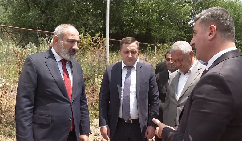 Այս հատվածը զբոսաշրջային մեծ պոտենցիալ ունի. վարչապետը ծանոթացել է Ջրառատ-Մեղրաձոր-Հանքավան ճանապարհի մի հատվածի հիմնանորոգման աշխատանքներին