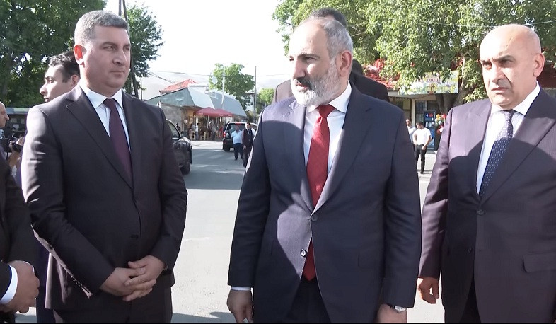 Նիկոլ Փաշինյանը ծանոթացել է «Գառնի տաճարի մերձակա տարածքի բարեկարգում» ծրագրի ընթացքին