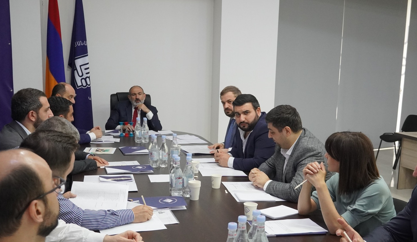 ՔՊ վարչության նիստում քննարկվել են կուսակցությանն անդամակցելու հայտ ներկայացրած քաղաքացիների դիմումները