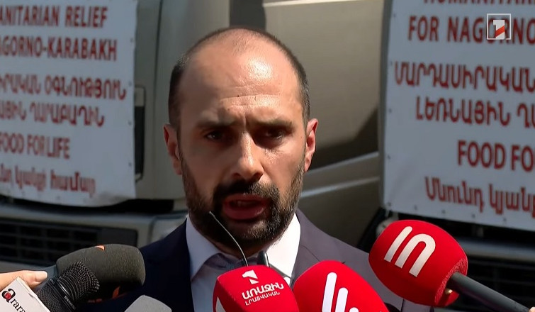 Un, yağ, uşaq yeməyi. humanitar yardımın Rusiya sülhməramlıları vasitəsilə DQ sakinlərinə çatdırılması planlaşdırılır