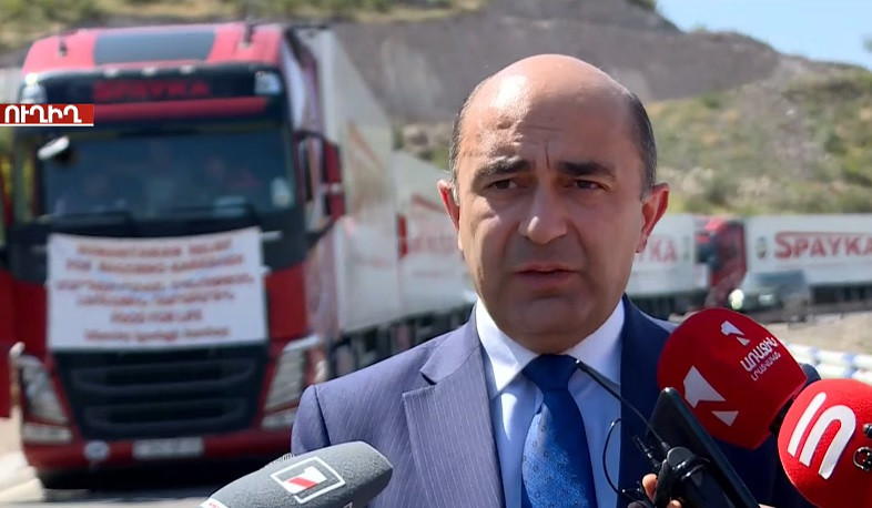 Глава МИД Армении поднимал не вопрос конкретно 300-400 тонн грузов, а открытия Лачинского коридора в целом: Марукян