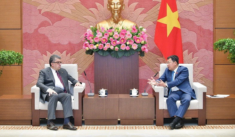 Դեսպան Կաժոյանն ու Վիետնամի ԱԺ ներկայացուցիչը մտքեր են փոխանակել տարածաշրջանում ստեղծված իրավիճակի վերաբերյալ