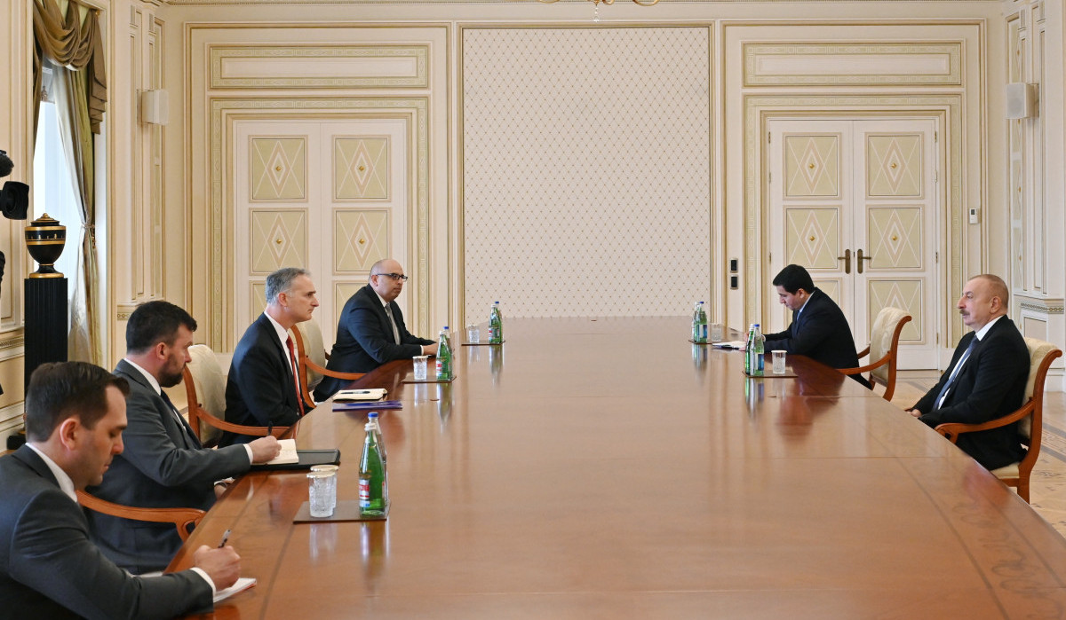 Боно и Алиев обсудили нормализацию отношений между Арменией и Азербайджаном и переговорный процесс по мирному договору