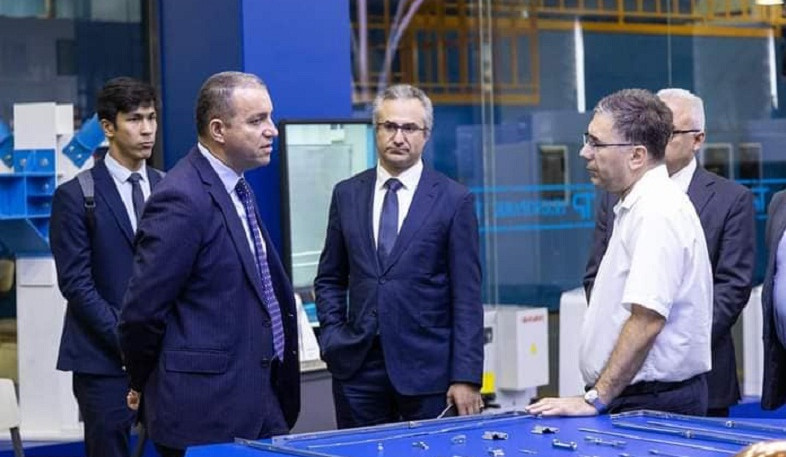 Վահան Քերոբյանը Տաշքենդի տեխնոպարկ այցի ընթացքում ծանոթացել է ընթացիկ և նախատեսվող նախագծերին