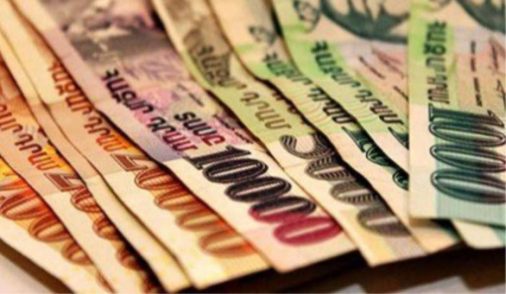 Cash problem in Nagorno-Karabakh