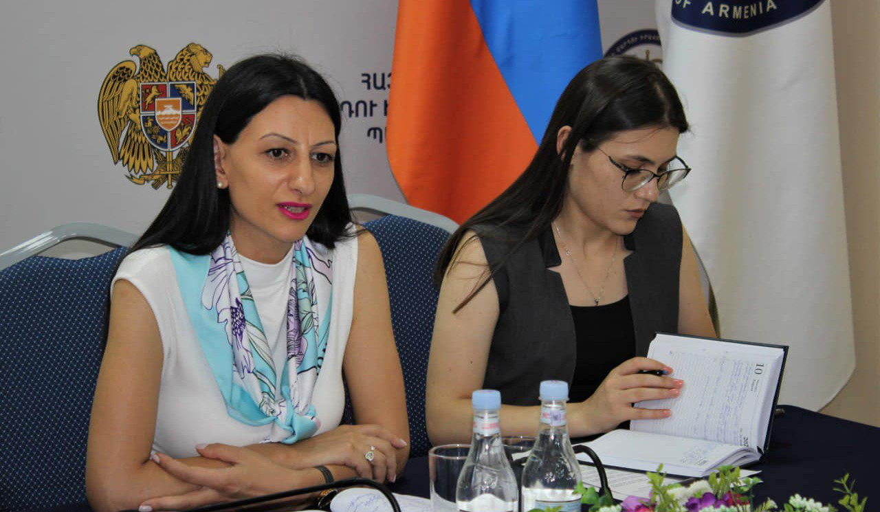 ՀՀ ՄԻՊ նախաձեռնությամբ քննարկվել են բռնի տեղահանված անձանց և փախստականների իրավունքների պաշտպանությանը վերաբերելի հարցեր