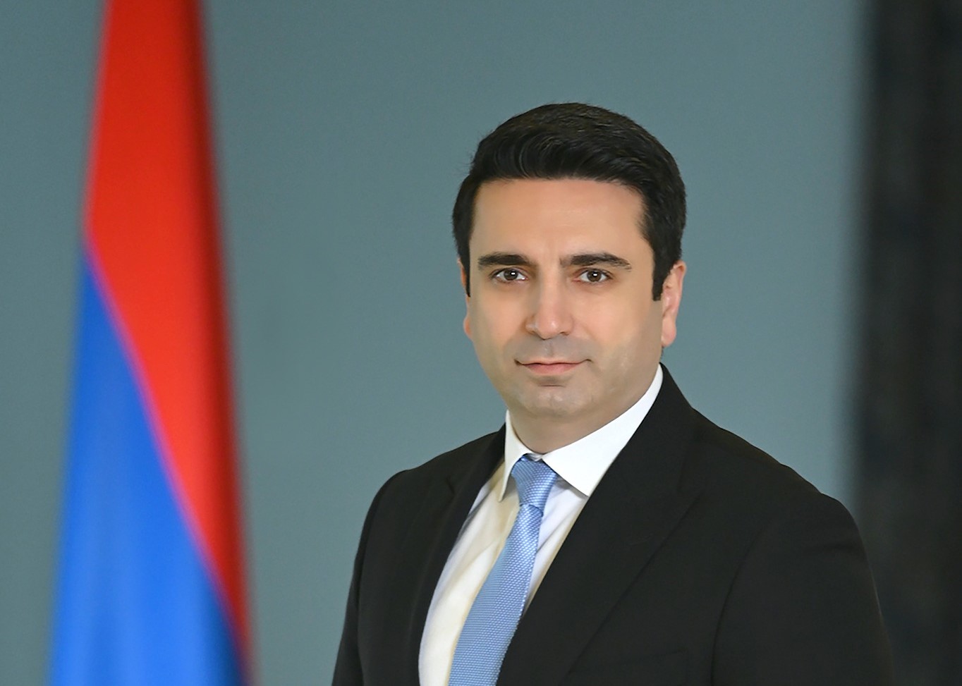 Симонян переговоры. Независимость Армении. Артак национальное собрание Армении.