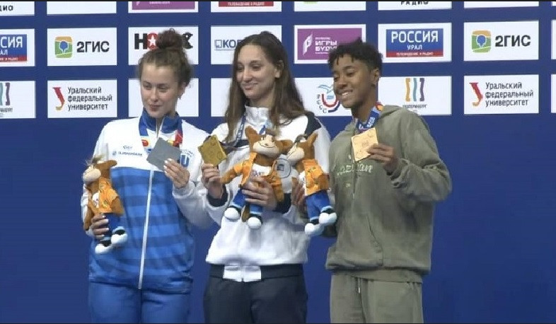 Լողորդ Վարսենիկ Մանուչարյանը ոսկե մեդալ է նվաճել Համալսարանական սպորտի միջազգային փառատոնում