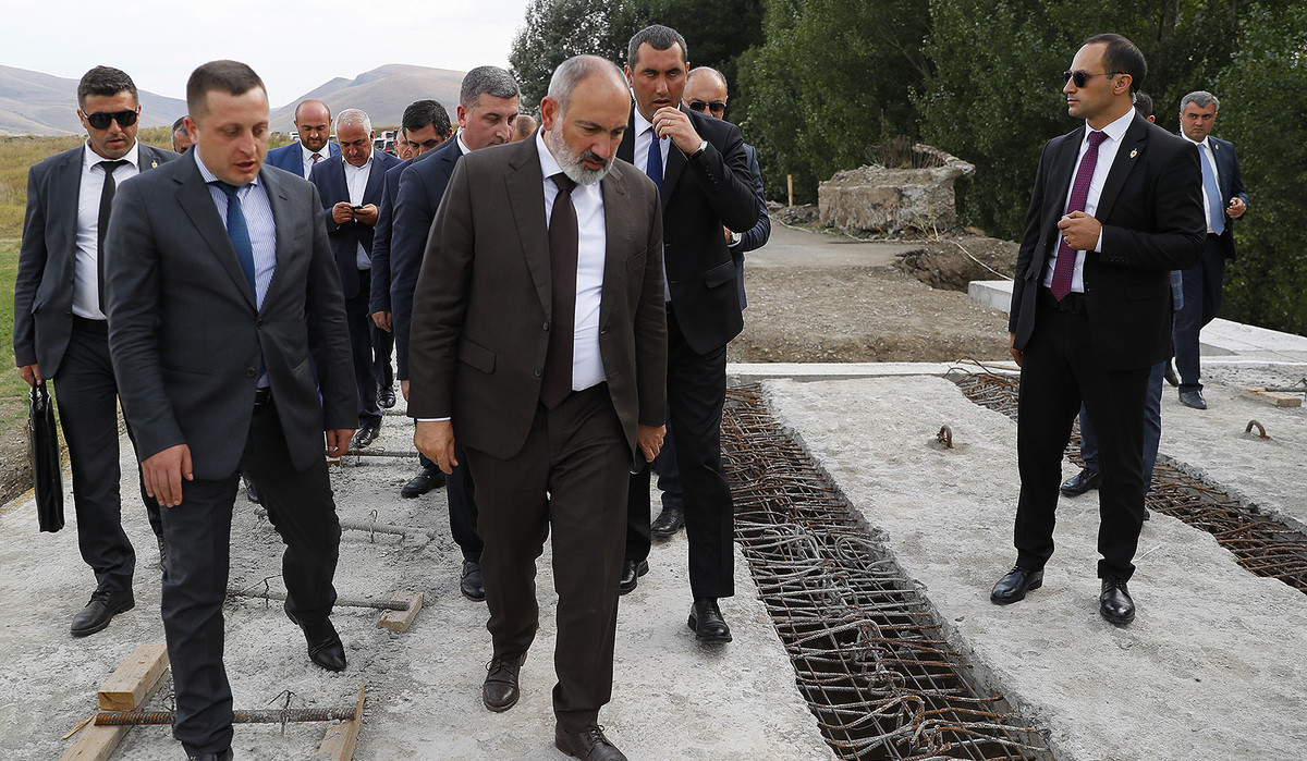 Շիրակամուտ - Լեռնավան ճանապարհի հիմնանորոգման աշխատանքների 90%-ն ավարտվել է. Նիկոլ Փաշինյան