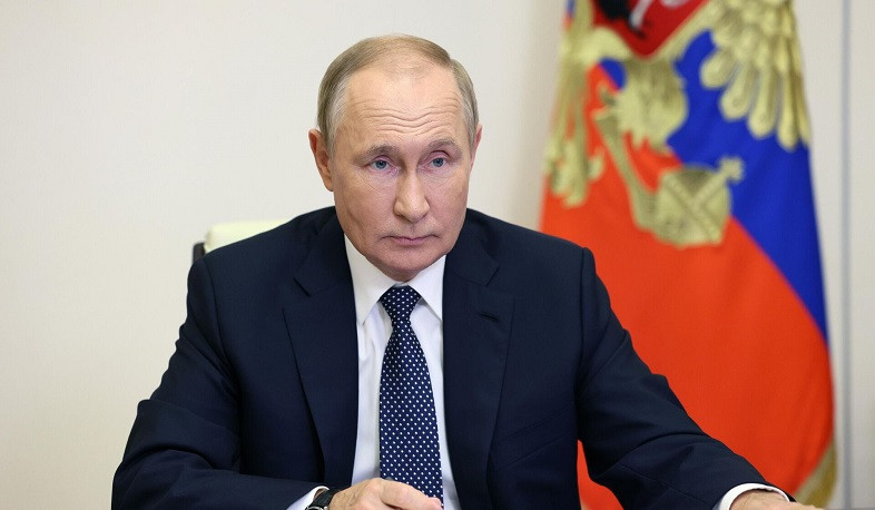Путин на совещании с Совбезом РФ обсудил отношения с соседями и союзниками