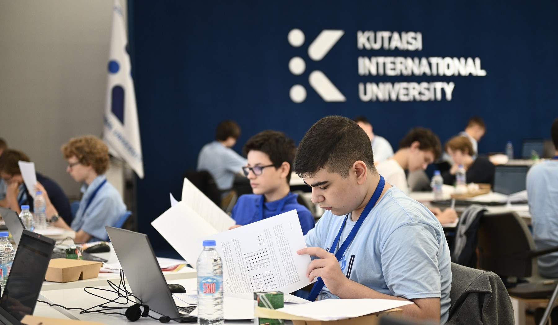 3 մեդալ` ինֆորմատիկայի Եվրոպայի պատանեկան 7-րդ օլիմպիադայից